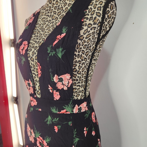 Black Midi Dress with Pink Floral Print and Deep V Neck - Picture 6 of 12